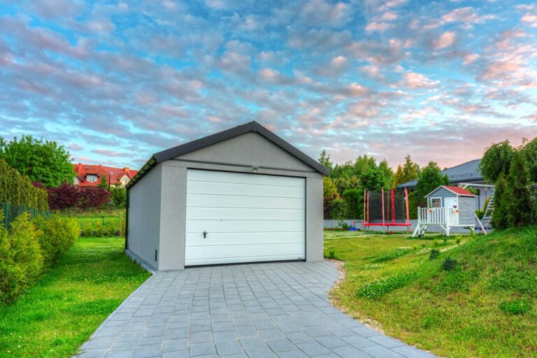 Why Choose Versatile Metal Options for Storage?